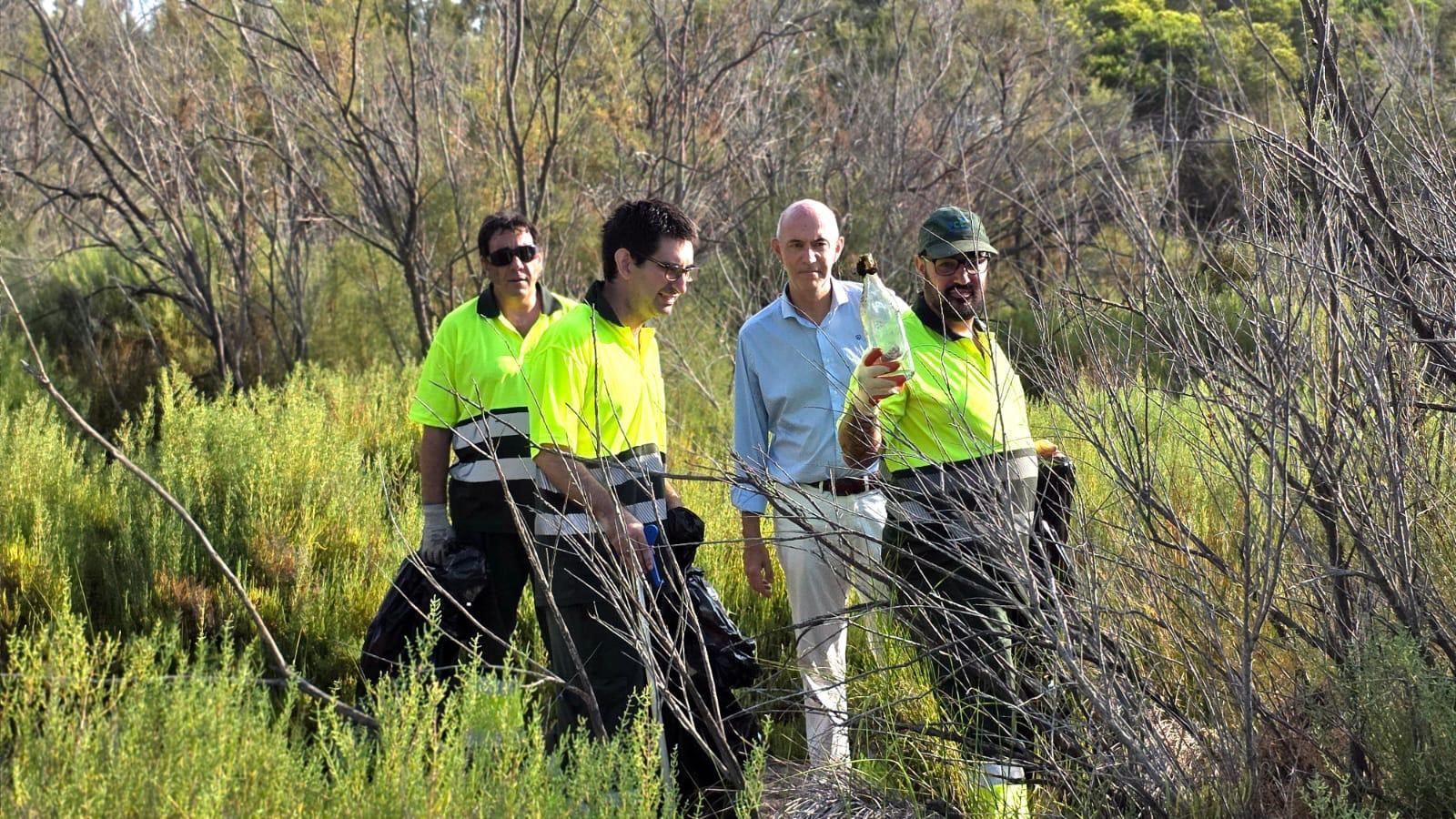 Finaliza el refuerzo estival de limpieza en la Devesa