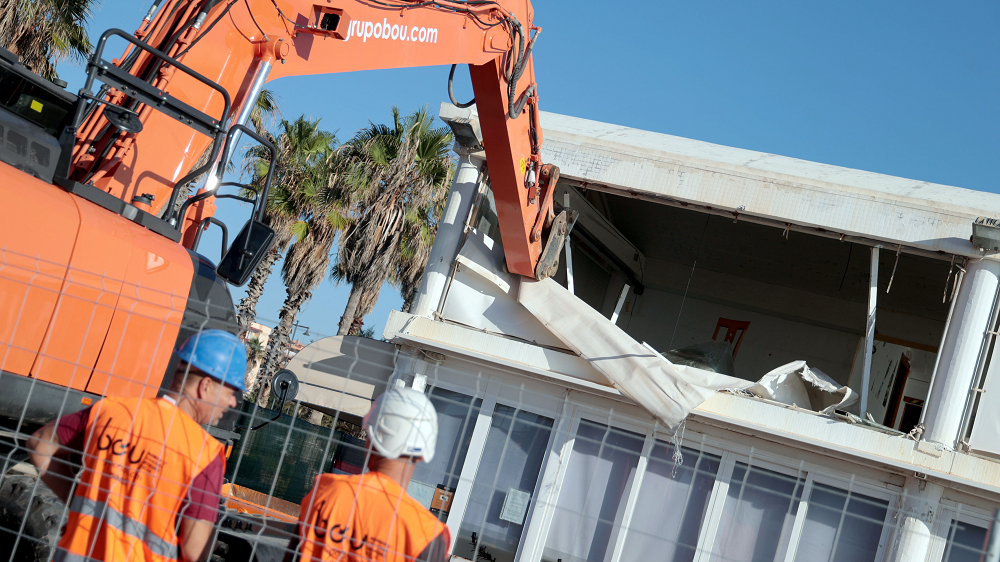 València moderniza su fachada marítima con la renovación de los restaurantes de la Malva-rosa, una nueva imagen sostenible e integrada