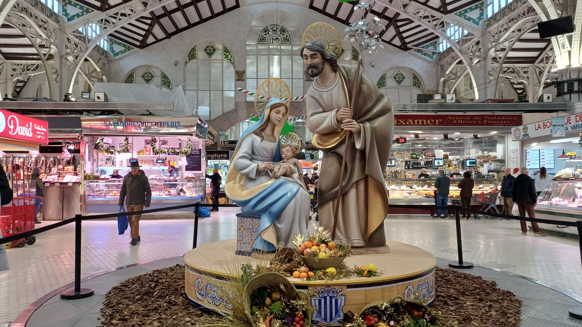 nuevo-nacimiento-mercado-central