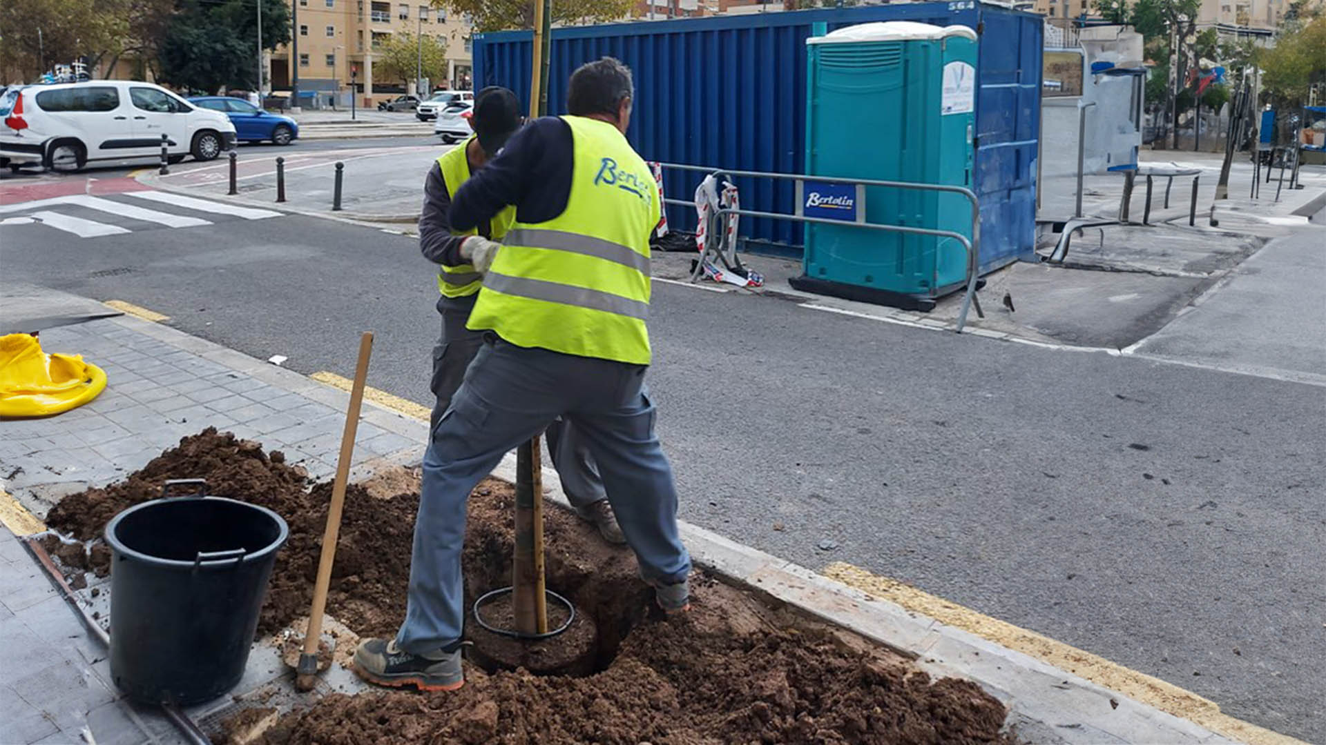 valència-inicia-tercera-fase-plantación-arbolado-viario