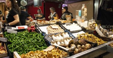 subasta de puestos de mercados